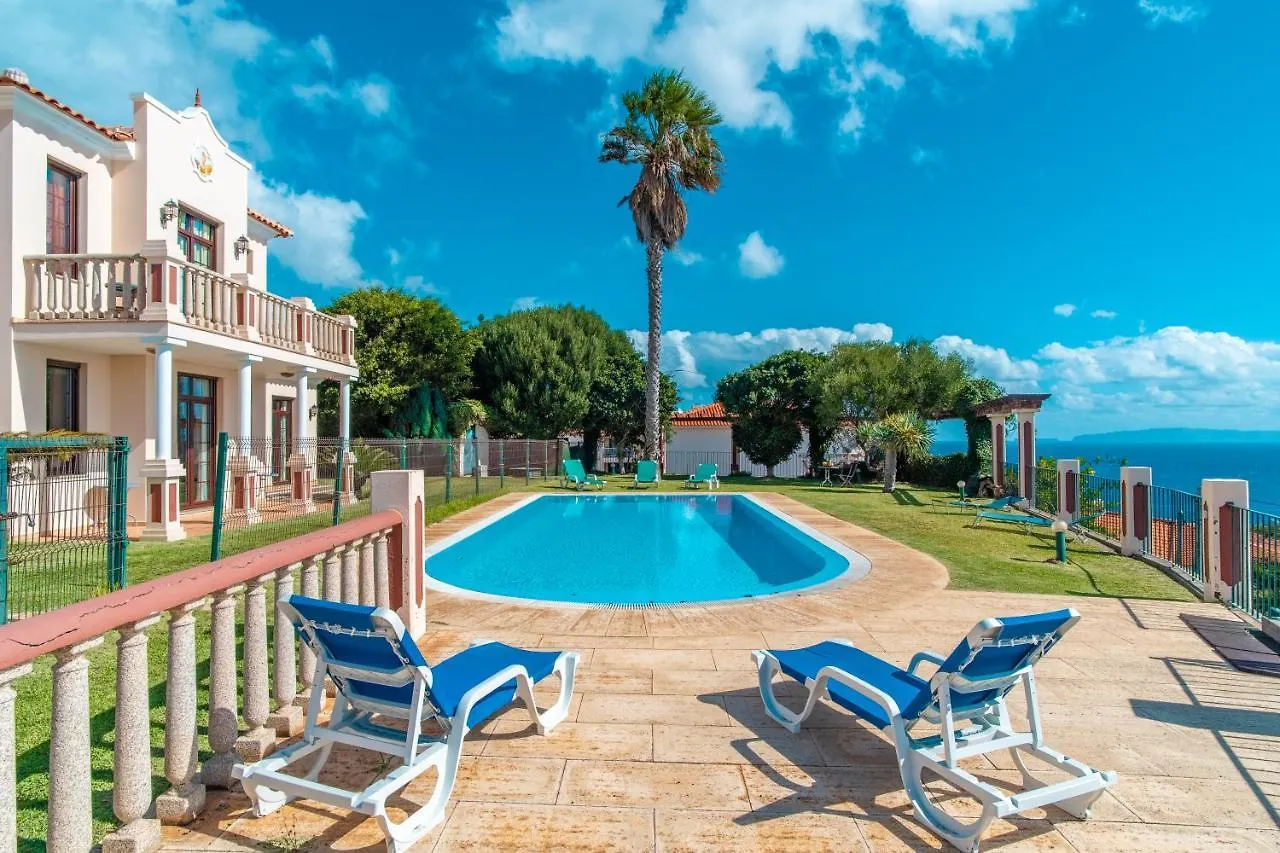 Royal Amores Villa Caniço Portekiz